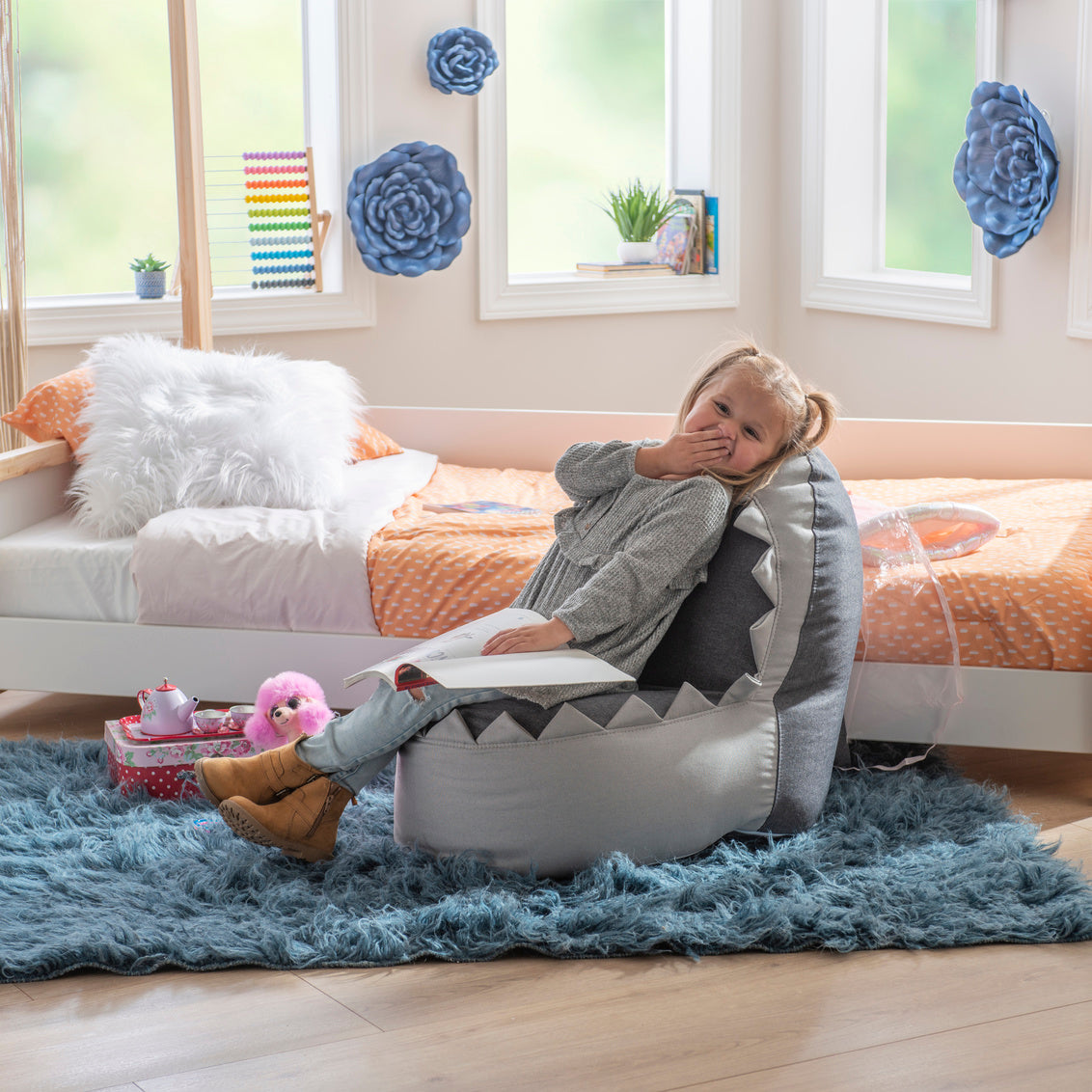 Sherman the Shark Chair by Linon/Powell 19Y6247S – Coen's Home