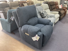 Load image into Gallery viewer, Showtime Custom Comfort Zero Gravity Power Recliner With Lumbar & Headtilt by HomeStretch 219-96-60