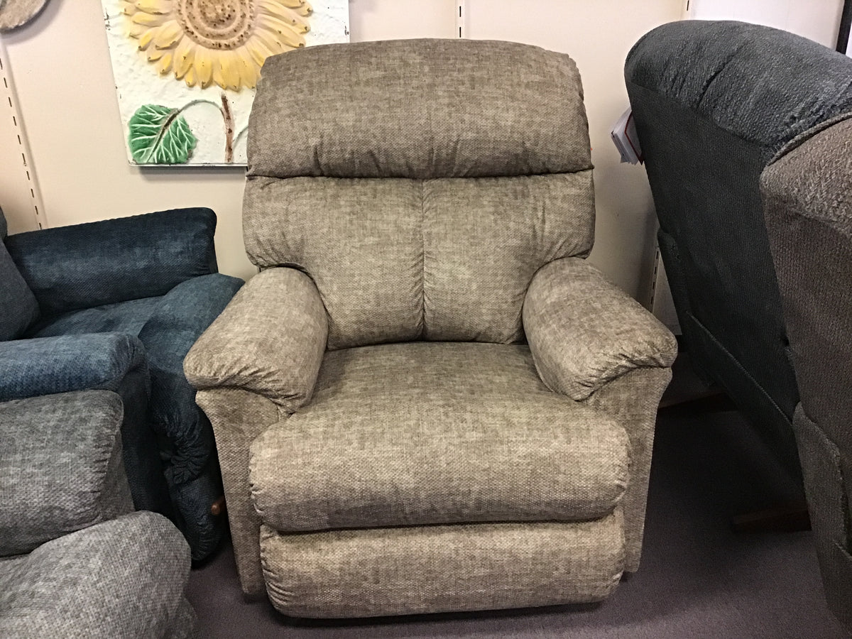 Reed Rocker Recliner by La Z Boy Furniture 10 704 B166276 Marsh