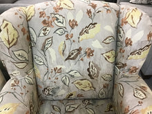 Load image into Gallery viewer, Somerset Stationary Chair by Marshfield 2270-01 Ella Earthen #17