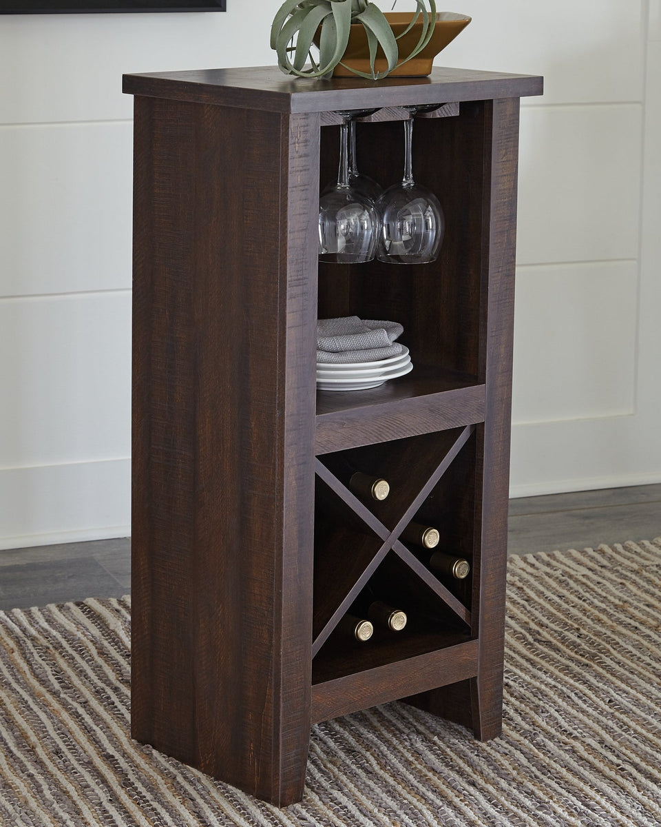 Accent cabinet with wine outlet rack