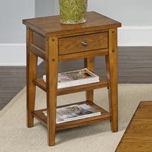 Load image into Gallery viewer, Lake House Chair Side Table by Liberty Furniture 110-OT1021