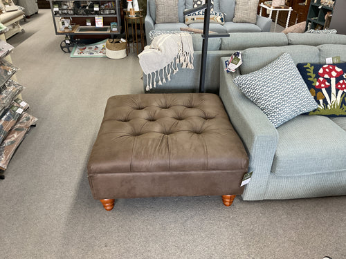 Ottoman by Justice Furniture 3561 B2051