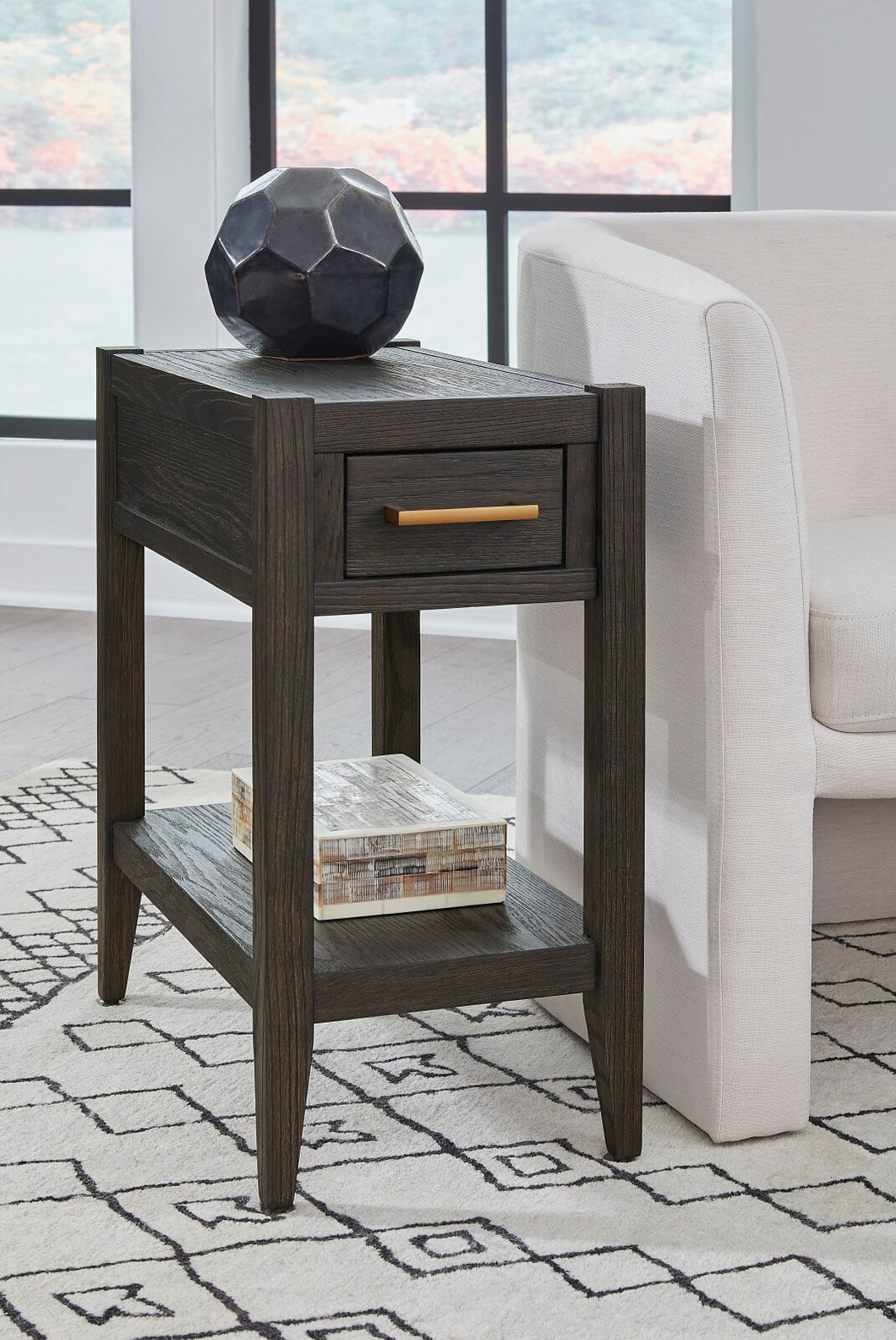 Manhattan Chairside End Table by Null Furniture 1022-07