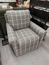 Load image into Gallery viewer, Ferndale Swivel Gliding Chair by La-Z-Boy Furniture 225-408 J187973 Pebble