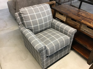 Ferndale Swivel Gliding Chair by La-Z-Boy Furniture 225-408 J187973 Pebble