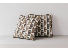 Load image into Gallery viewer, Mahoney Sofa by Ashley Furniture 3100538 Chocolate
