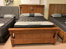 Load image into Gallery viewer, Rowlenstown Queen Poster Bed by Ashley Furniture PCB824-54-57-97 Brown