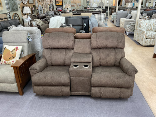Pinnacle Wall Reclining Loveseat w/ Console by La-Z-Boy Furniture 339-512 B153876 Cappuccino