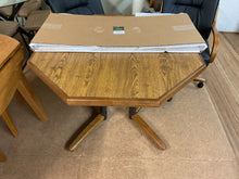 Load image into Gallery viewer, Clipped-Corner Laminate Table Top by Chromcraft  CD154CH  CD465CHZ