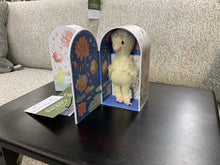 Load image into Gallery viewer, Tiny Flora the Duckling by cuddle+kind Mauve