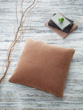 Load image into Gallery viewer, Jaxkins Pillow by Ashley Furniture A1001140 Sienna