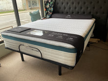 Load image into Gallery viewer, Helix-Core Twilight Non-Cooling Mattress by Helix HEXSTW-FP