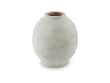 Load image into Gallery viewer, Clayson Vase by Ashley Furniture A2000654