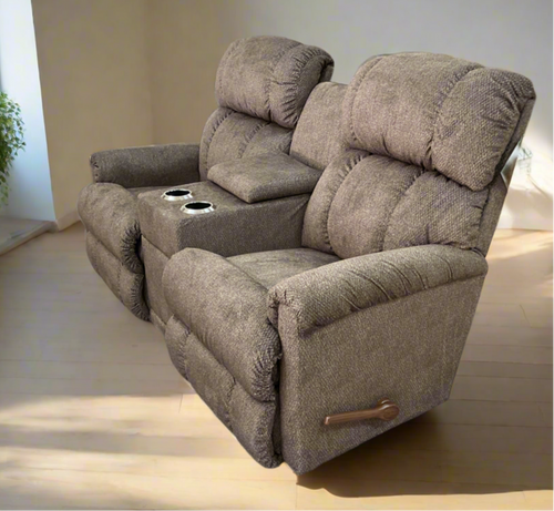 Pinnacle Wall Reclining Loveseat w/ Console by La-Z-Boy Furniture 339-512 B153876 Cappuccino