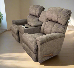 Pinnacle Wall Reclining Loveseat w/ Console by La-Z-Boy Furniture 339-512 B153876 Cappuccino