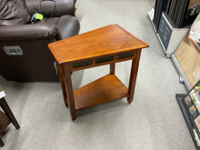 Load image into Gallery viewer, Sibley Wedge Table by Design House 10056 Rustic Oak &amp; Slate