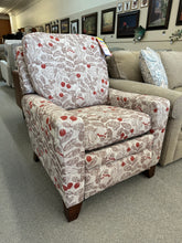 Load image into Gallery viewer, Cabot Low Leg Reclining Chair by La-Z-Boy Furniture 255-439 J168717 Discontinued style 6-27-22