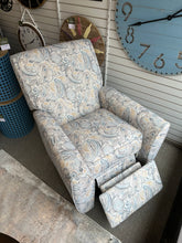 Load image into Gallery viewer, Dora Low Leg Reclining Chair by La-Z-Boy Furniture 255-400 E179085 Serenity
