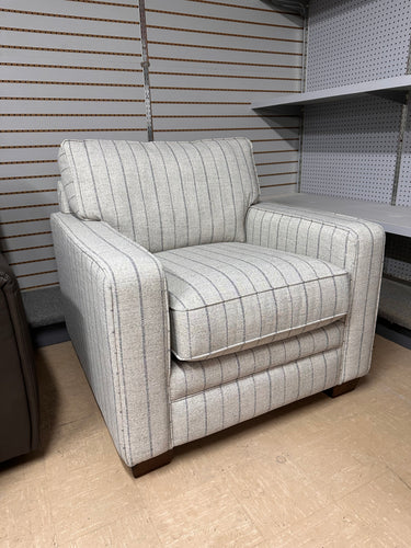 Meyer Chair by La-Z-Boy Furniture 230-694 F157487