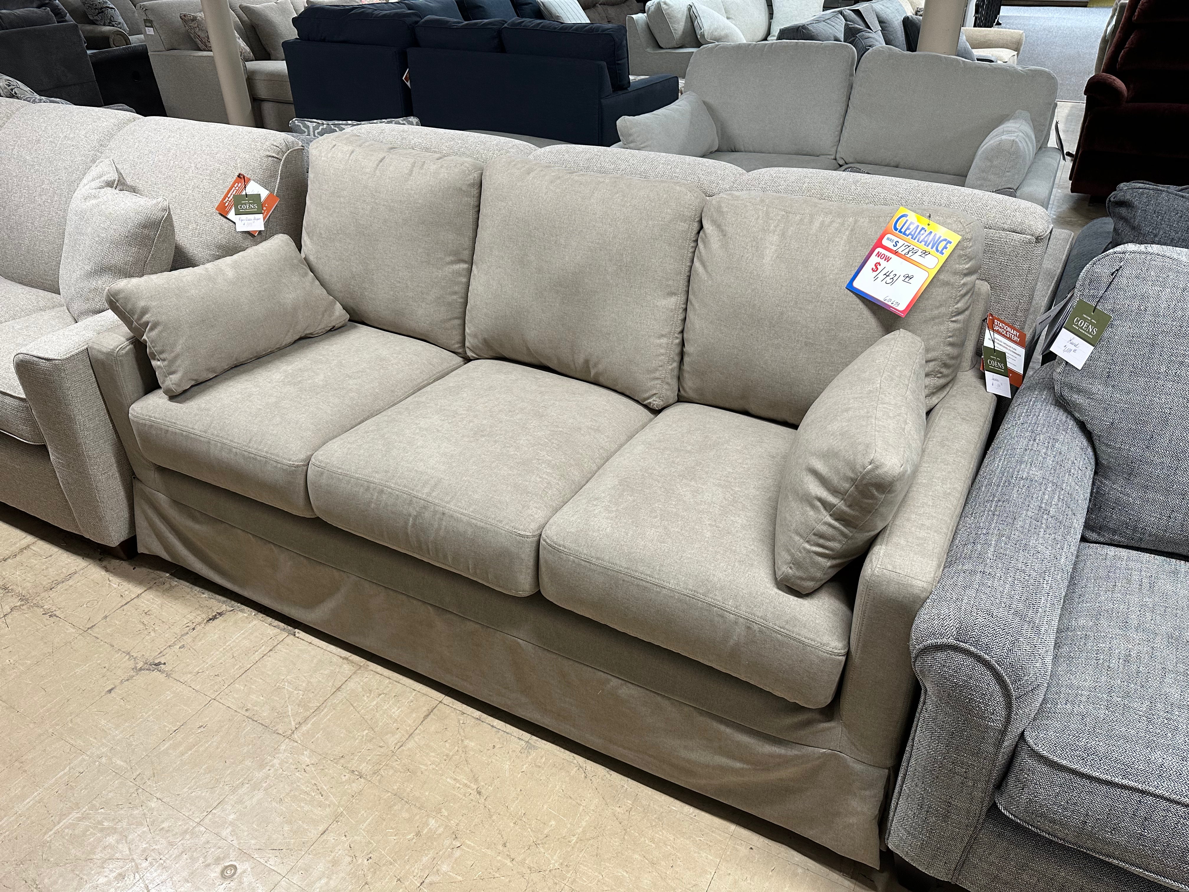 Lazy boy online sleeper sofa clearance