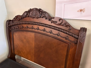 North Shore Queen Sleigh Bed Set by Ashley Furniture B553-74, 75, 77