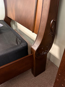 North Shore Queen Sleigh Bed Set by Ashley Furniture B553-74, 75, 77