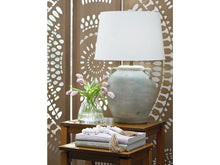 Load image into Gallery viewer, Shawburg Table Lamp by Ashley Furniture L100814