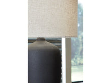 Load image into Gallery viewer, Ryenburg Table Lamp by Ashley Furniture L207584