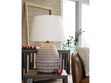 Load image into Gallery viewer, Darrich Table Lamp by Ashley Furniture L235804