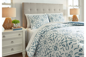 Adason Queen Comforter Set by Ashley Furniture Q371003Q