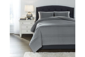 Mattias King Comforter Set by Ashley Furniture Q377003K