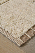 Load image into Gallery viewer, Clayman 8'x10' Large Rug by Ashley Furniture R408341
