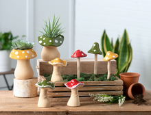 Load image into Gallery viewer, Mushroom Planter by Ganz CG188536