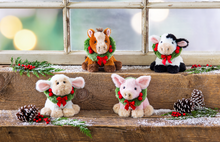 Load image into Gallery viewer, Yuletide Wreath Animals  by Ganz HX11731