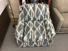 Load image into Gallery viewer, Caverra Club Chair by Best Home Furnishings C51 34753 Graphite