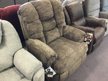 Load image into Gallery viewer, Mack King Comfort Wall-Saver Recliner by HomeStretch 221-94-17