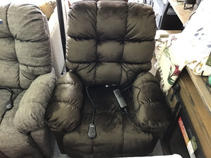 Brosmer Power Lift Recliner w/ Heat Massage by Best Home Furnishings 9MWH81-1 21816 Chocolate