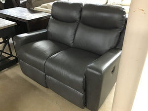 Emmons Leather Reclining Loveseat by La-Z-Boy Furniture 448-781 LB185158