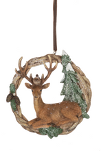 Load image into Gallery viewer, Woodland Animal in Wreath Ornaments by Ganz MX193063