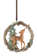 Load image into Gallery viewer, Woodland Animal in Wreath Ornaments by Ganz MX193063