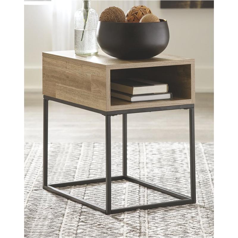 Gerdanet End Table by Ashley Furniture T150-3