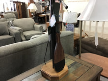 Load image into Gallery viewer, Boat Paddle Table Lamp by Home Accents 570