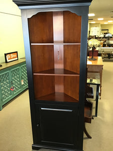 *Corner Bookshelf by Tennessee Enterprises 8659T